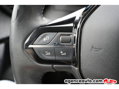 Peugeot 2008 — 16