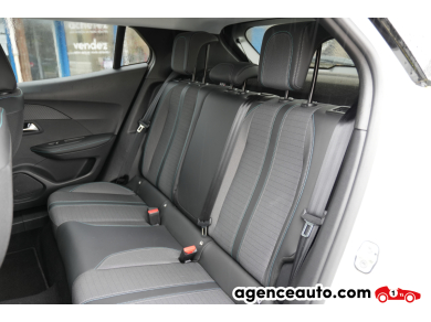 Peugeot 2008 — 28