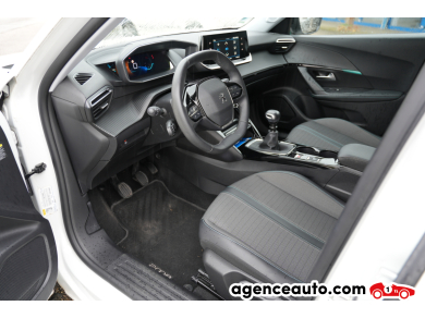 Peugeot 2008 — 33
