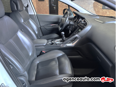 Peugeot 3008 — 12