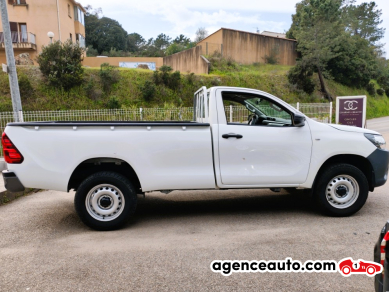 Toyota Hilux — 4