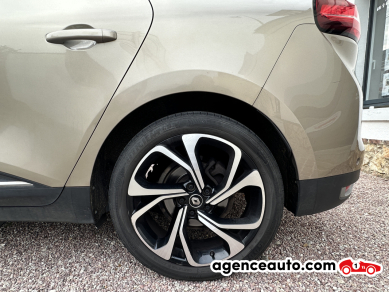 Renault Grand Scenic — 27