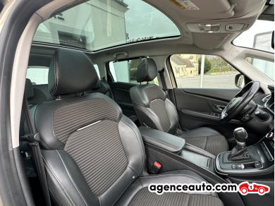 Renault Grand Scenic — 12