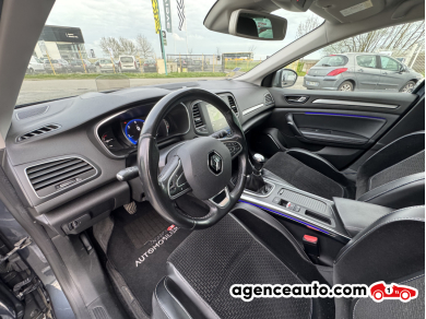 Renault Megane — 10
