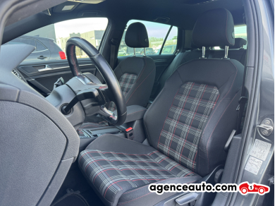 Volkswagen Golf — 8