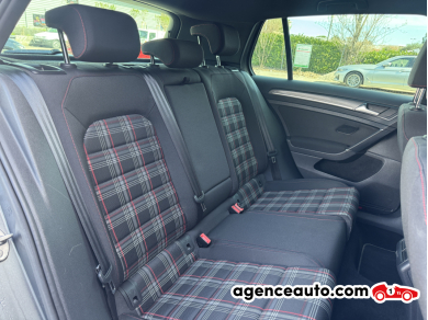 Volkswagen Golf — 27
