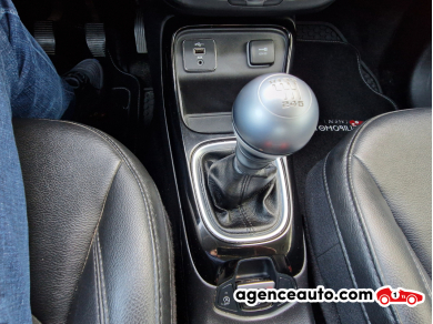 Jeep Compass — 18