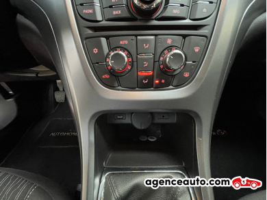 Opel Astra Sports Tourer — 25