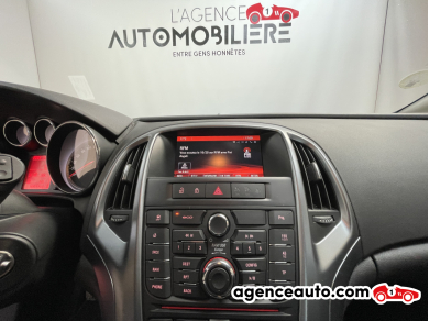 Opel Astra Sports Tourer — 23