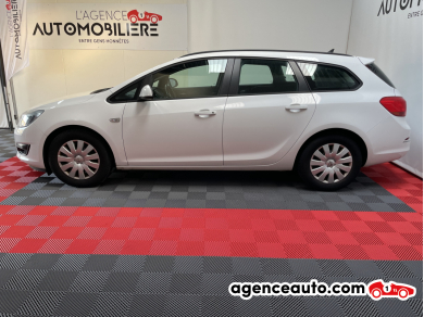 Opel Astra Sports Tourer — 4