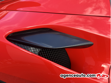 Ferrari F8 Spider — 12