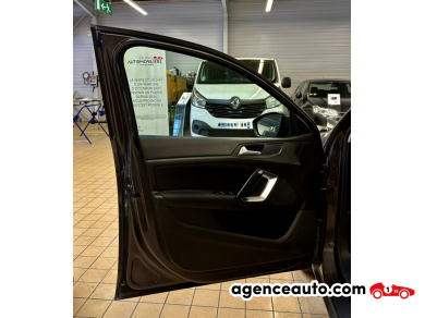 Peugeot 308 — 23