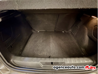 Peugeot 308 — 9