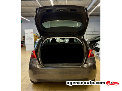 Peugeot 308 — 8