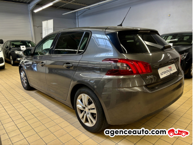 Peugeot 308 — 10