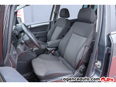 Opel Zafira — 15