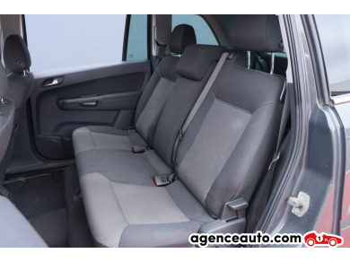 Opel Zafira — 17