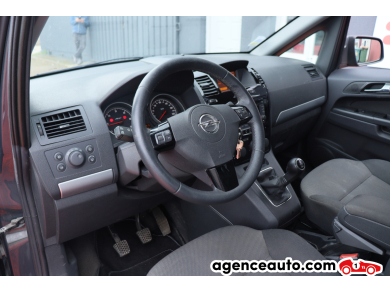Opel Zafira — 16