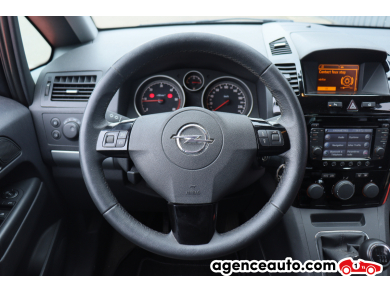 Opel Zafira — 20