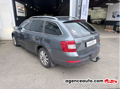 Skoda Octavia Combi — 28