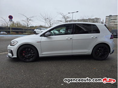 Volkswagen Golf — 7