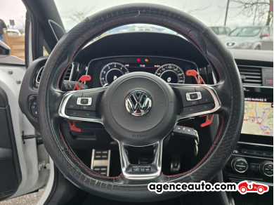 Volkswagen Golf — 19