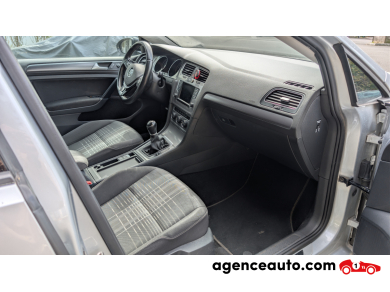 Volkswagen Golf — 11