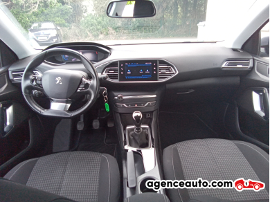 Peugeot 308 — 9