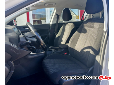 Peugeot 308 — 13