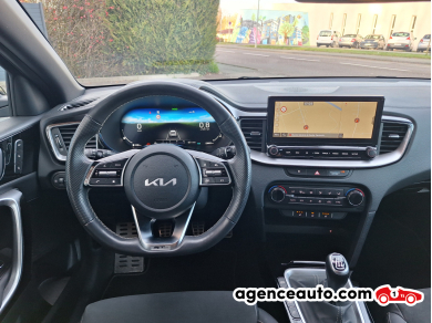 Kia Ceed — 15