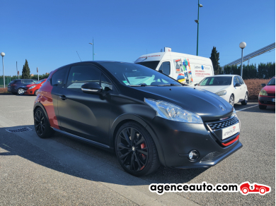 Peugeot 208 — 3