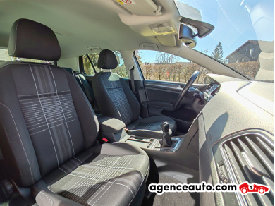 Volkswagen Golf — 23