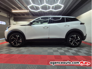 Peugeot 2008 — 8