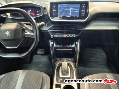 Peugeot 2008 — 12