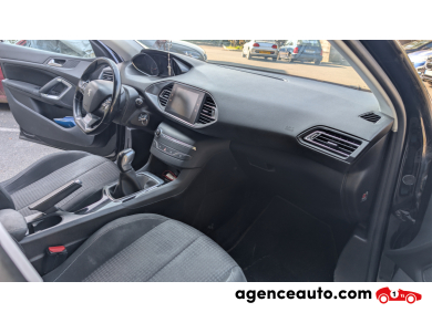 Peugeot 308 — 12
