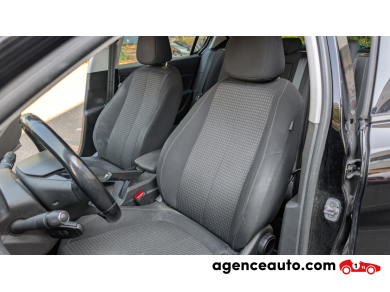 Peugeot 308 — 10
