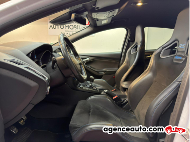 Ford Focus — 14
