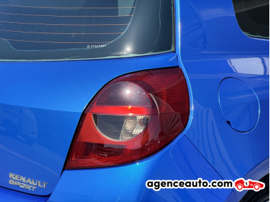Renault Clio — 33