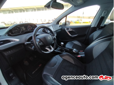 Peugeot 2008 — 11