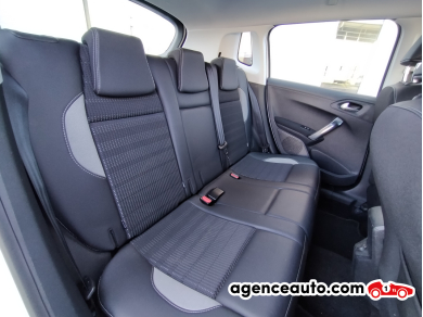 Peugeot 2008 — 18