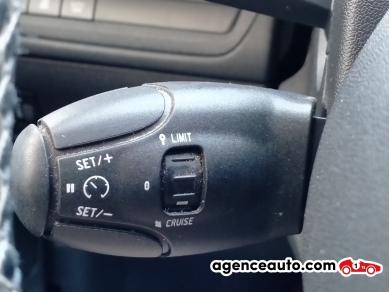 Peugeot 2008 — 15