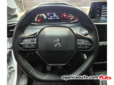Peugeot 208 — 12