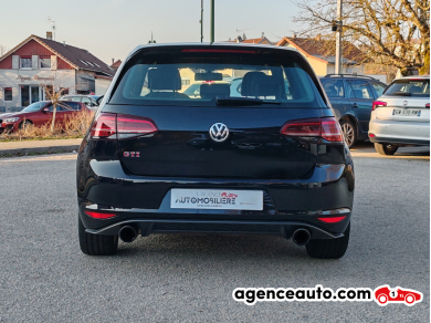 Volkswagen Golf — 4