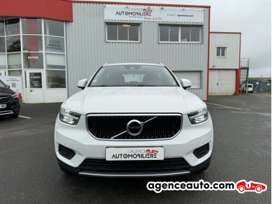 Volvo VOLVO XC40 — 2