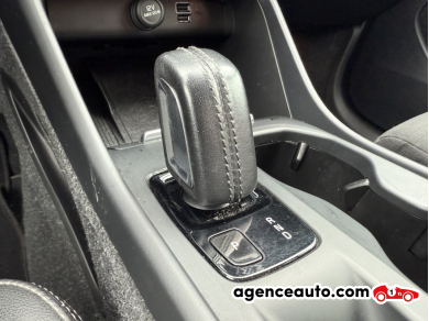 Volvo VOLVO XC40 — 18