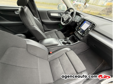 Volvo VOLVO XC40 — 14