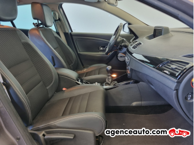 Renault RENAULT MEGANE III — 19