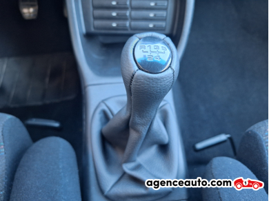 Volkswagen Golf — 21