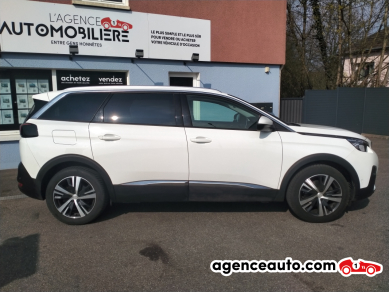Peugeot 5008 — 8