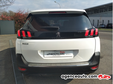 Peugeot 5008 — 6